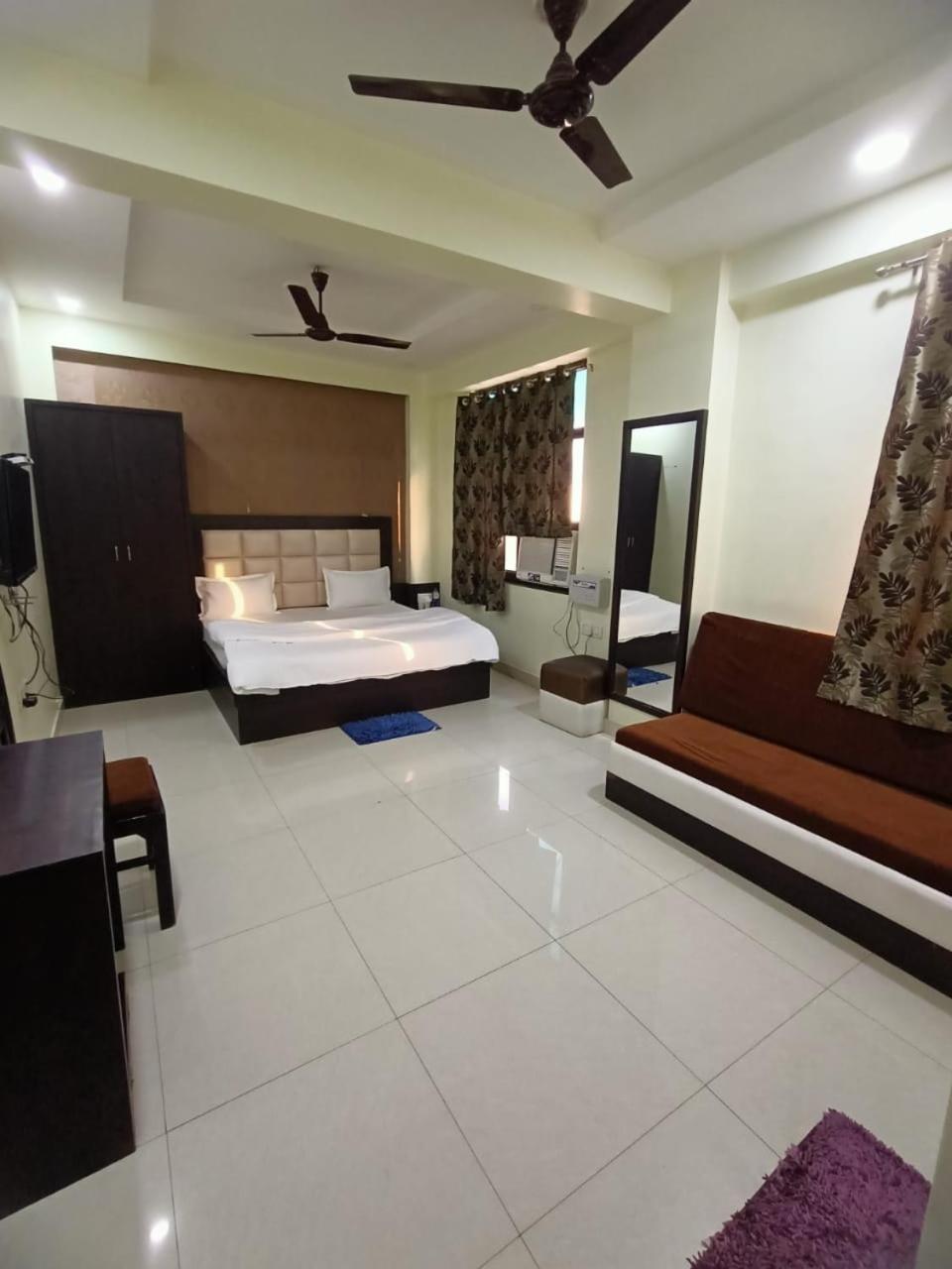 Mng Hotel Heritage Villa Kanpur Eksteriør billede